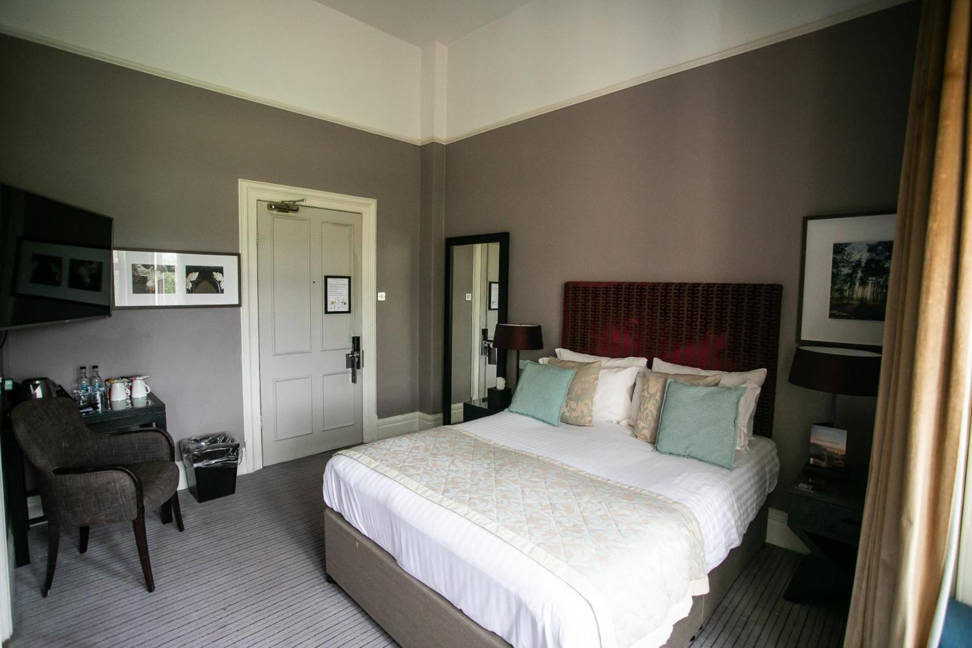 Hartsfield Manor Otel Dorking Oda fotoğraf